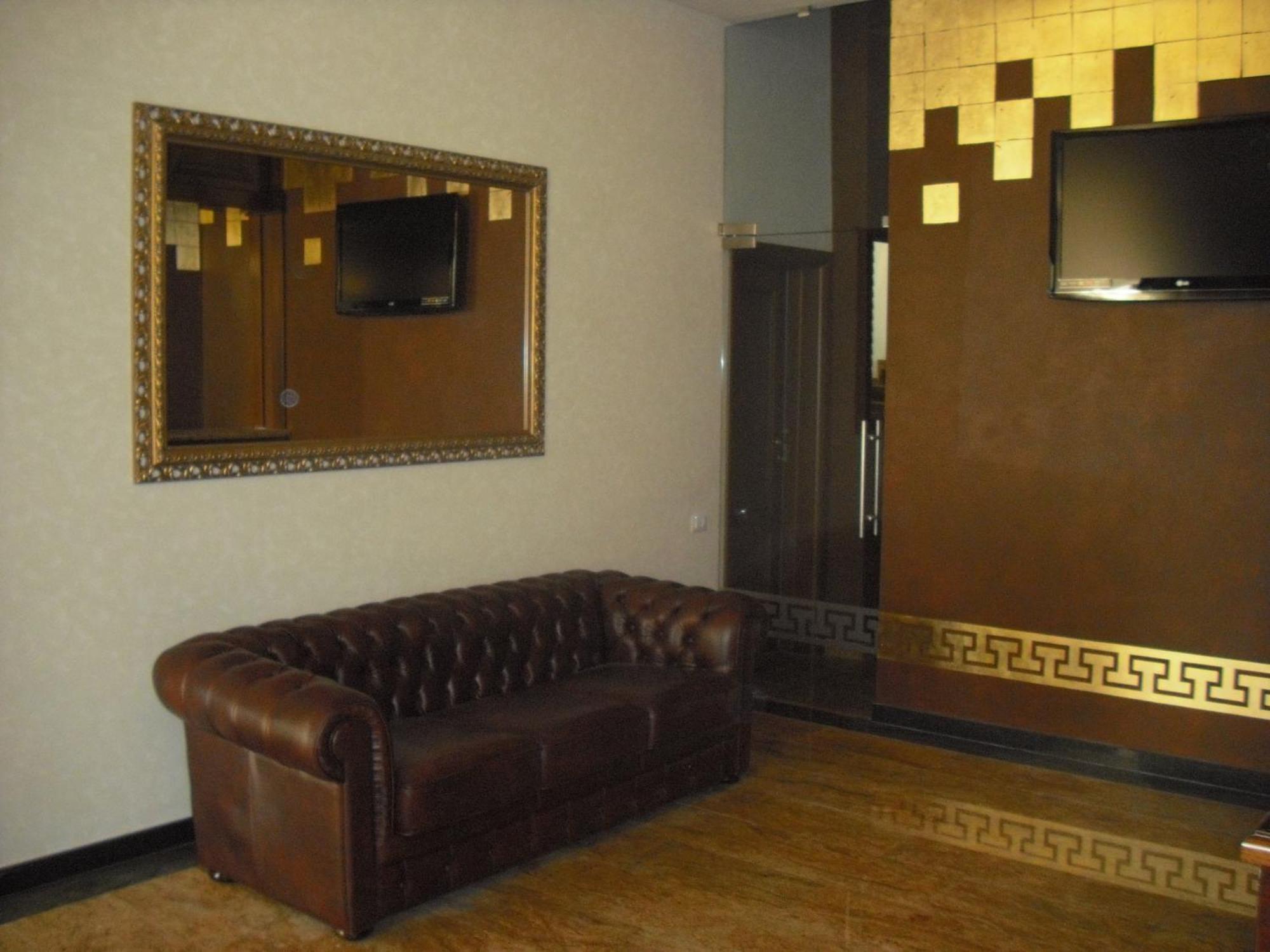 Hotel Rexton Craiova Exterior foto