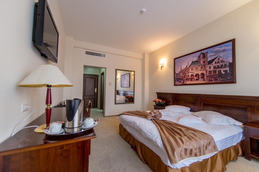 Hotel Rexton Craiova Habitación foto
